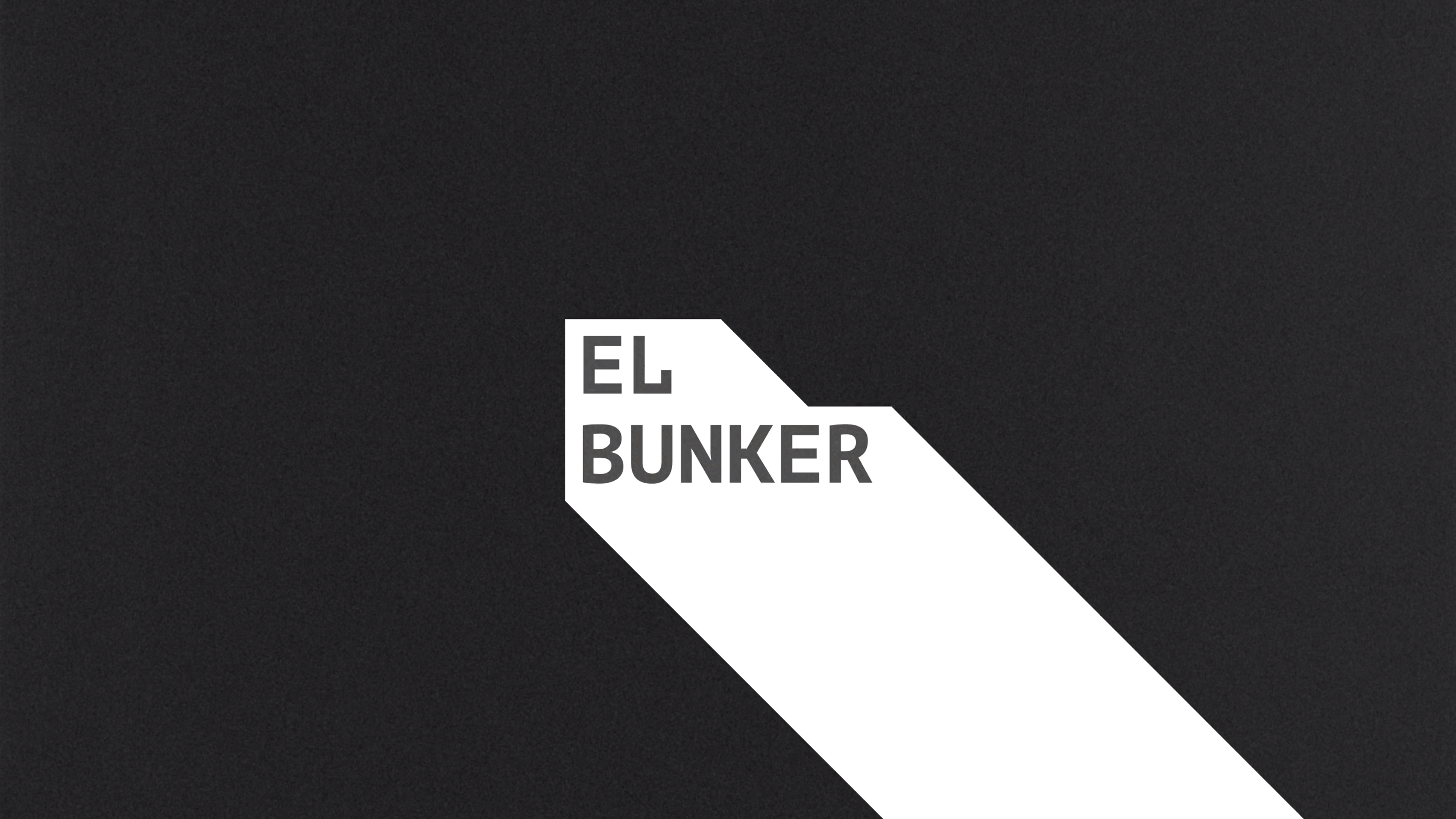 CORTINILLA ENTRADA El Bunker.mov